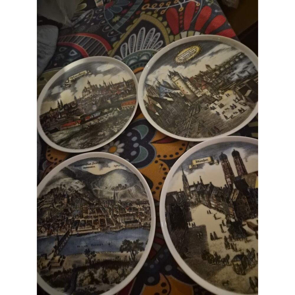 Vintage Kurt Hammer B frankfort Germany Towns 4 Hanging Plate 7 Inches Wide
